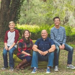 Meet your Posher, Jj